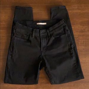 Levi 710 Super Skinny Jeans